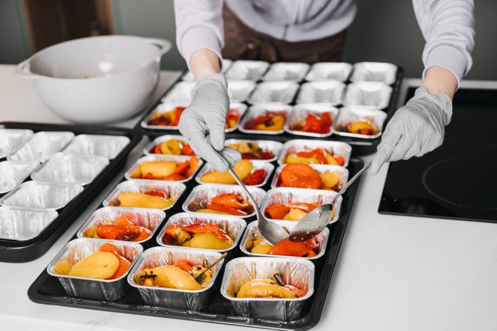 Livraison plateaux repas près de Lesneven